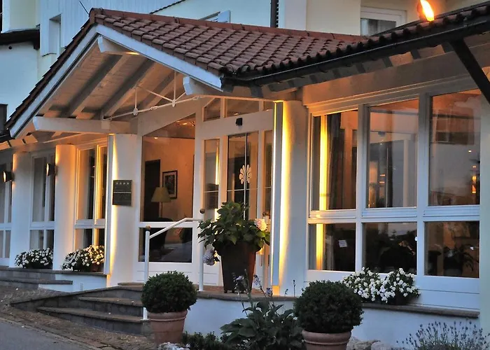 Aktiv Schweiger מלון 3*